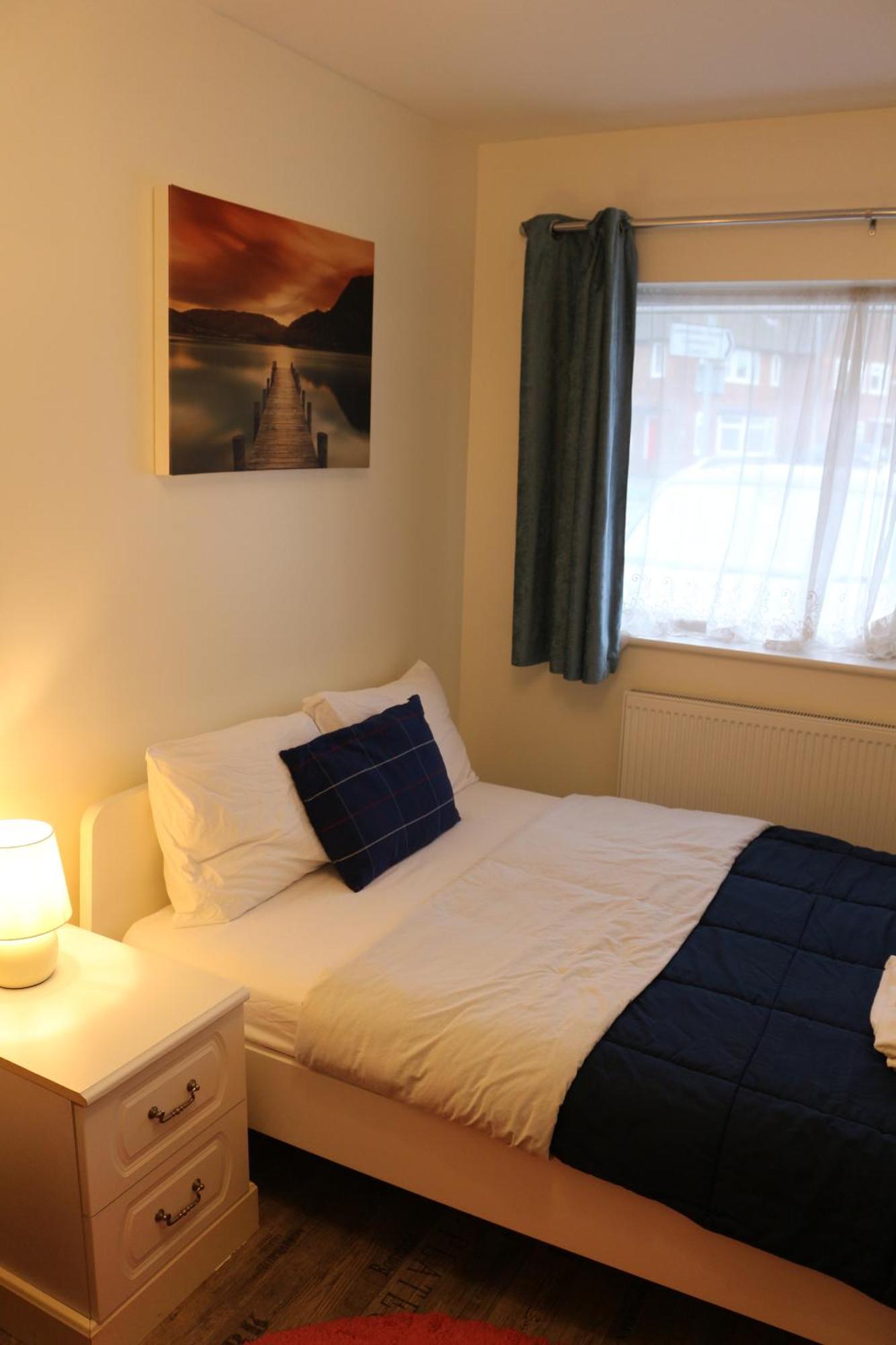 Ensuite Master Bedroom, Private Bathroom, Inside Family Home, Walking Distance To Harry Potter Watford  Dış mekan fotoğraf